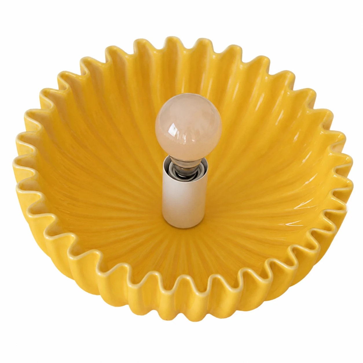 Glossy fluted ceramic shade detail