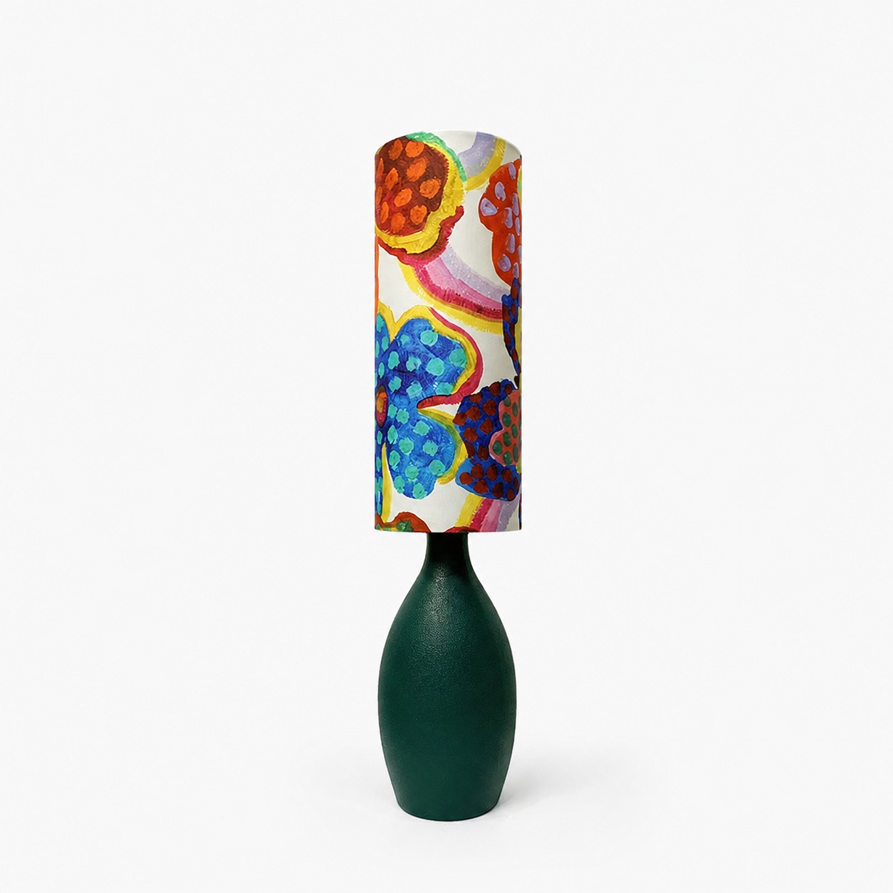 Mehrfarbige Tischlampe mit Blumenmuster