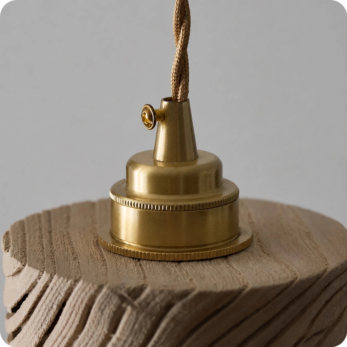 Wood shade, brass-tone metal fitting, woven suspension cord