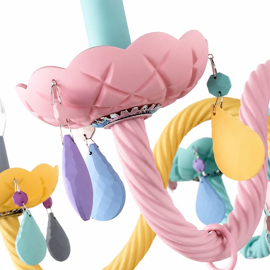 Pastel flower cup and arm detail