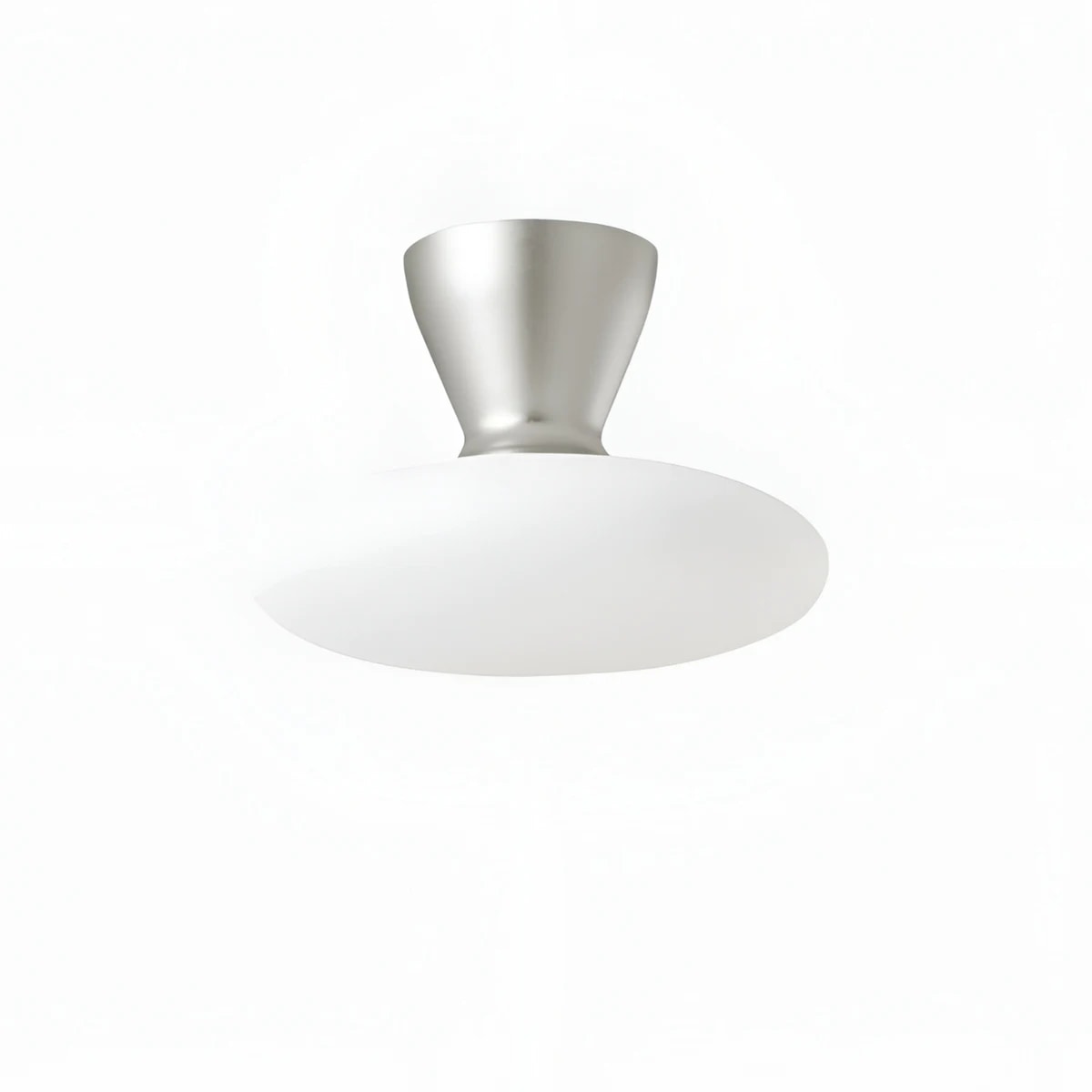 Lámpara de techo Konos de cristal blanco con acabado plateado, de 28 cm de diámetro.