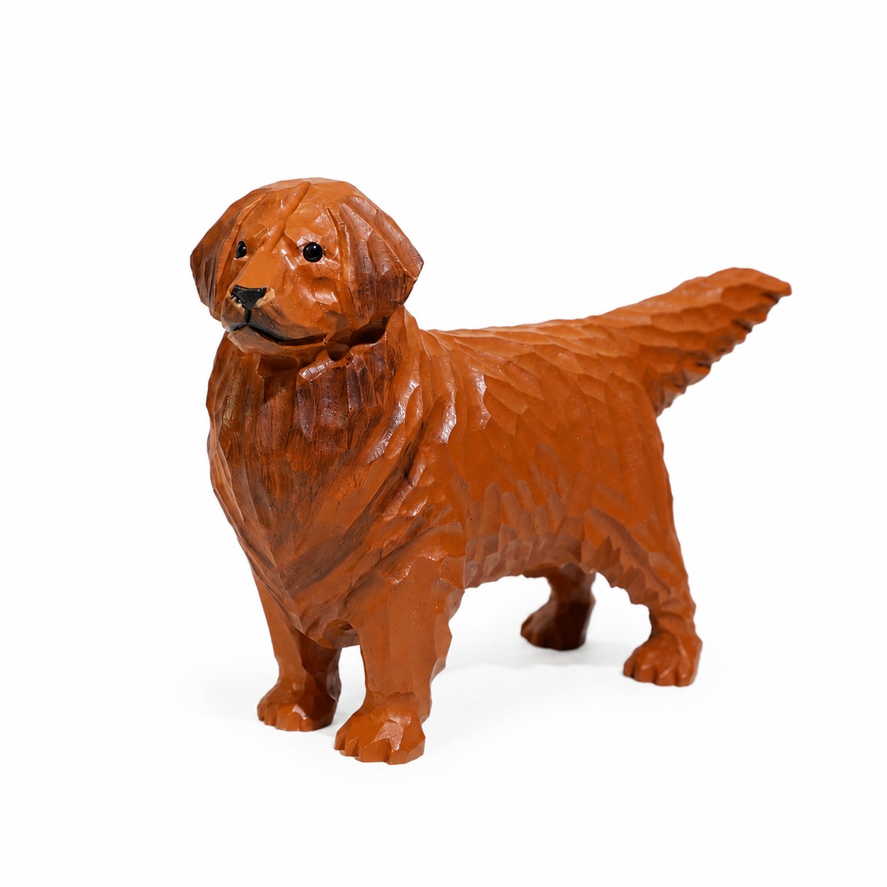 Schreibtischornament in warmbraunem Holzton mit Golden Retriever-Motiv (Vollansicht)