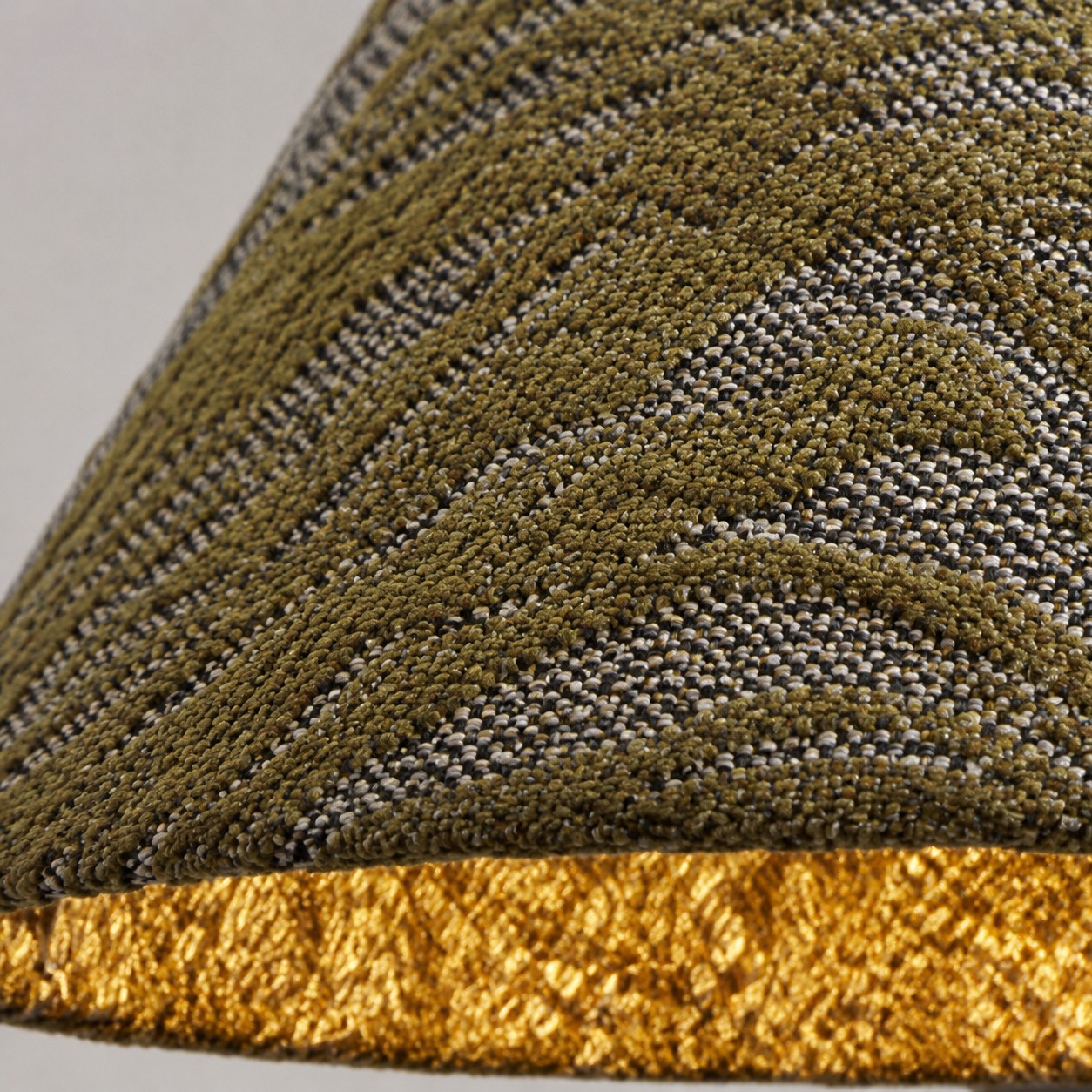 Details am Rand der warmen Innenschattung
