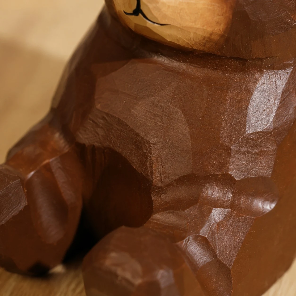 Texture de surface en bois sculptée à la main