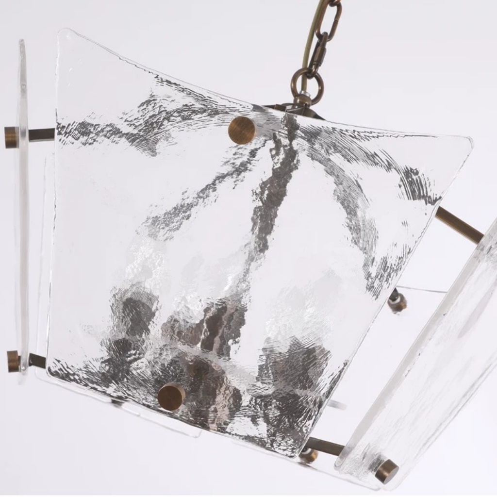 Détail 2 d'un lustre cage à panneaux de verre texturé