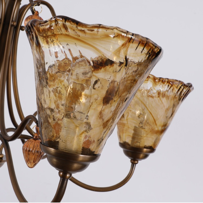Pantalla de tulipán de cristal ámbar invertida