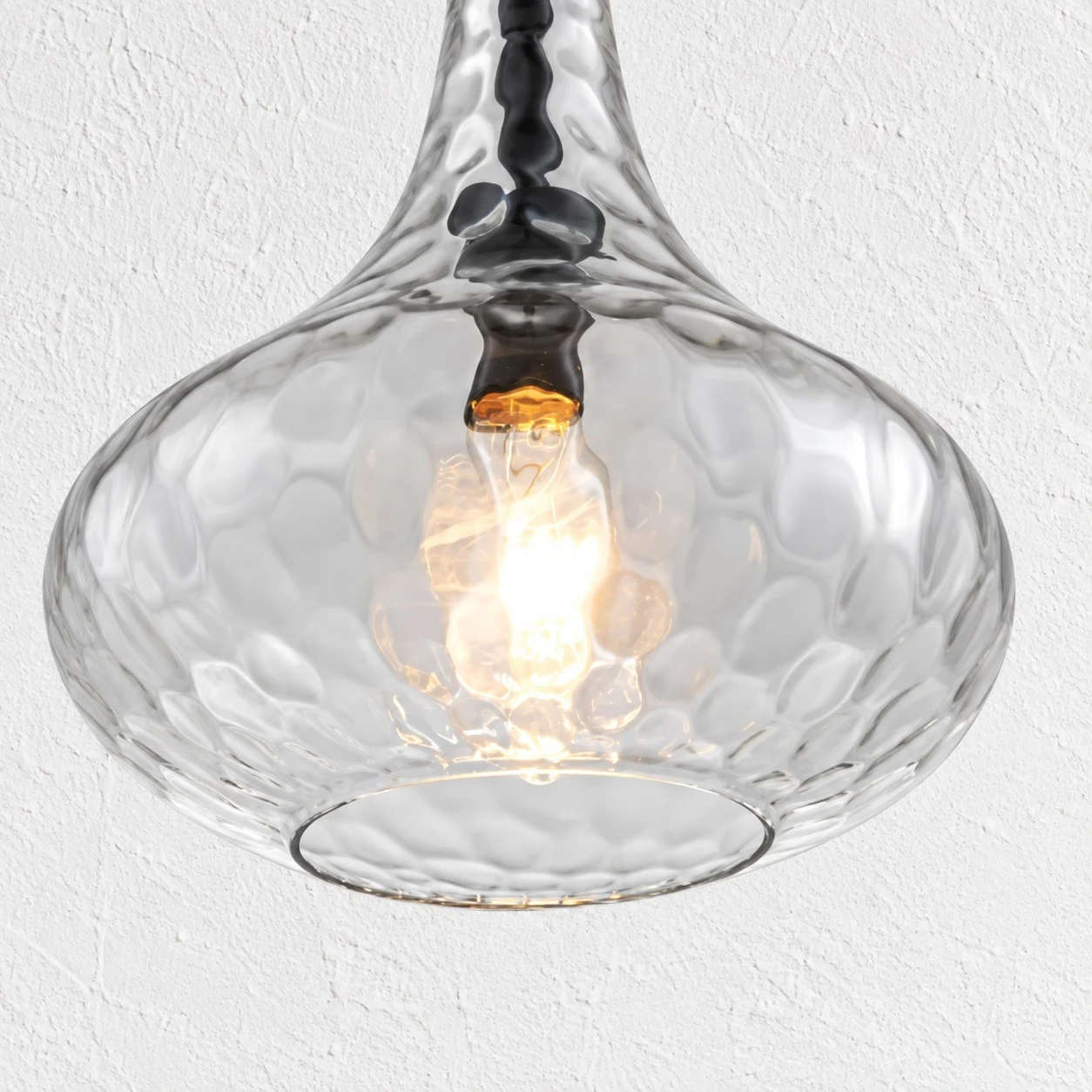Details des gewellten Glasschirms