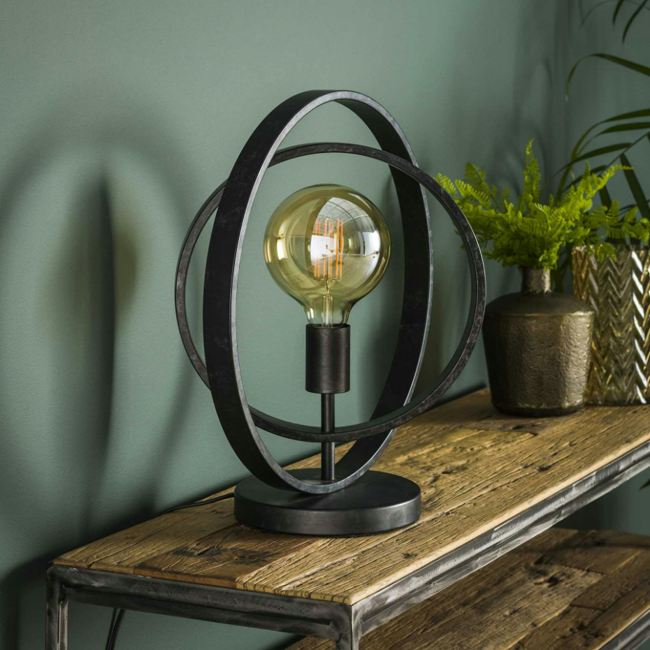 Lampe à poser industrielle anneaux croisés TRIBECA