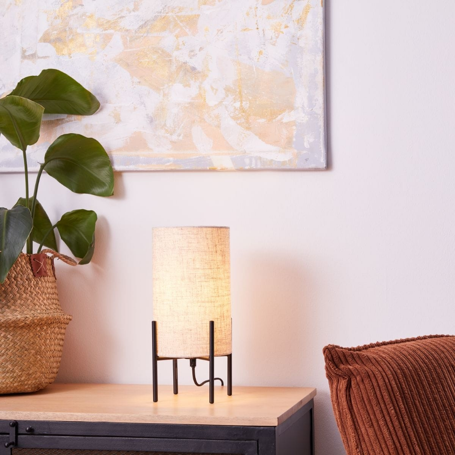 Lampe    FAIRHILL
