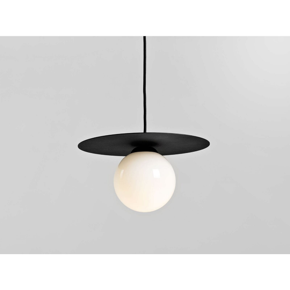 Suspension en acier Skiva ball