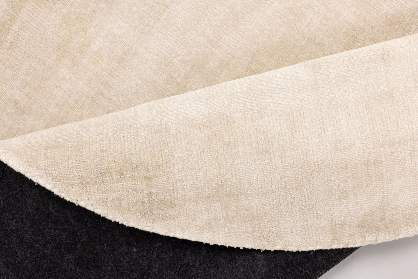 Tapis en viscose brillant tissé main - Star