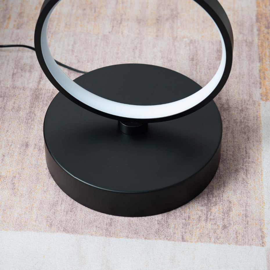 Lampadaire au design original - NEWTON