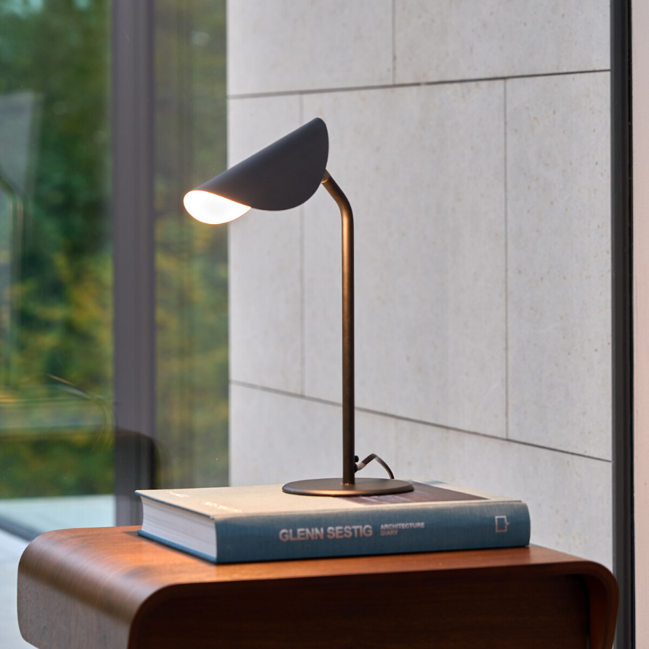Lampe à poser métal noir mat, orientable,Funambule