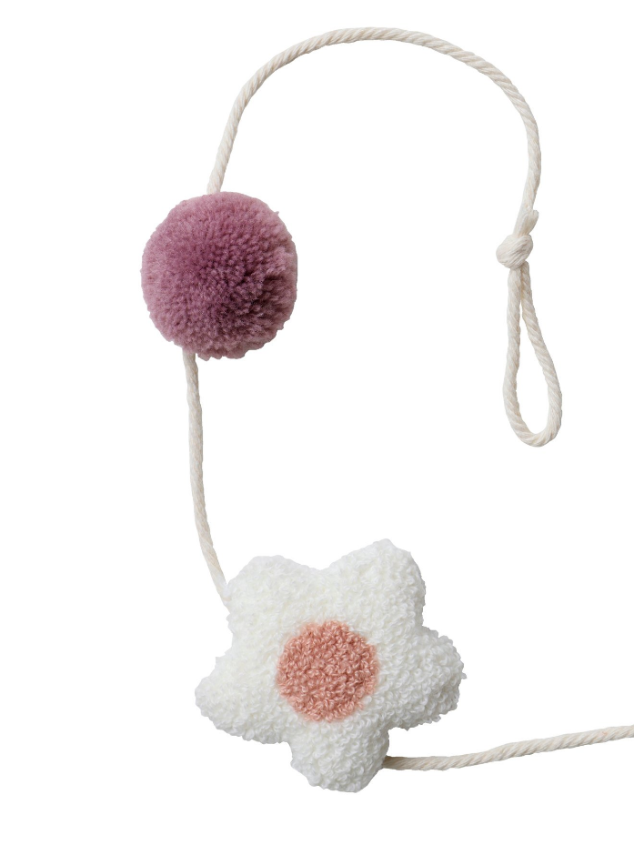 Guirlande fleurs et pompons