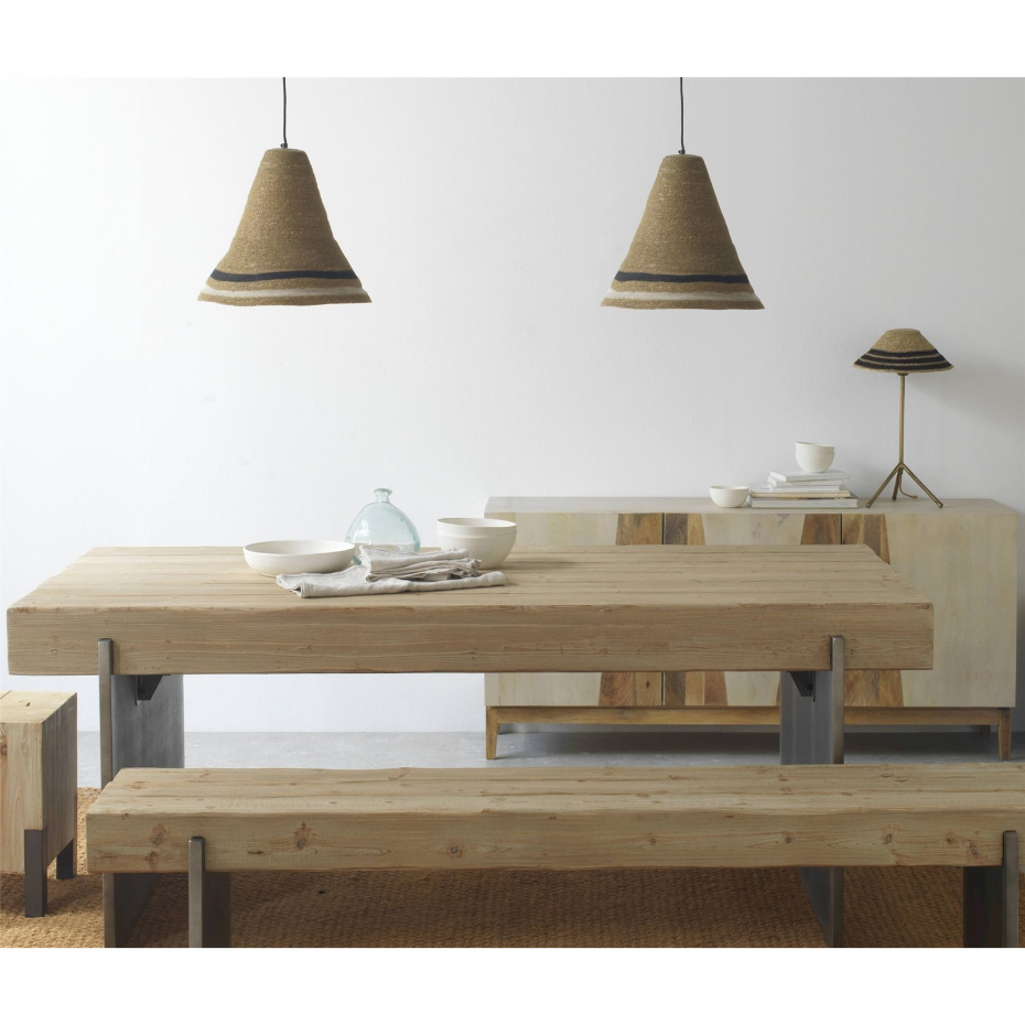 Lampe de table en métal avec abat-jour tressé