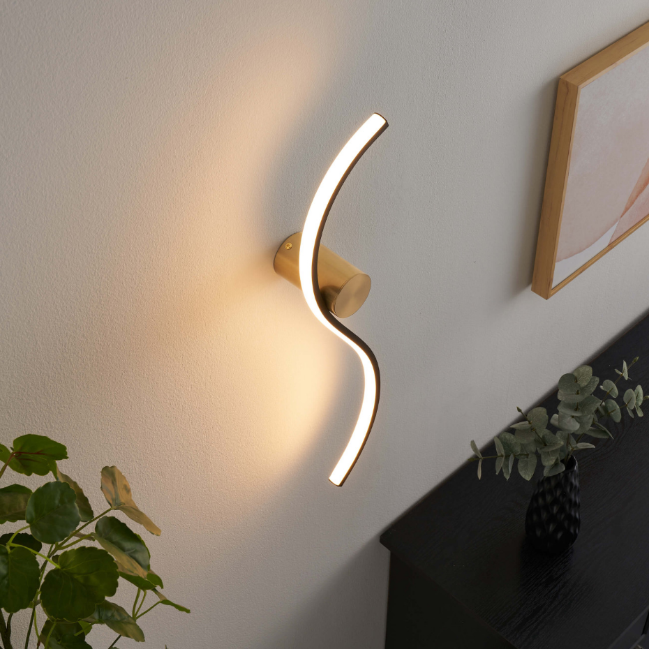 Applique LED élégante et longiligne - CURVA