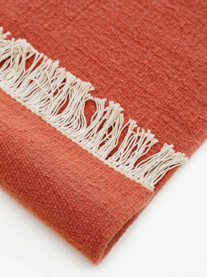 Tapis de laine tissé main LIV