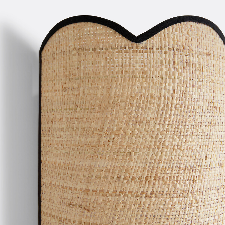 Applique en raphia, Dolkie