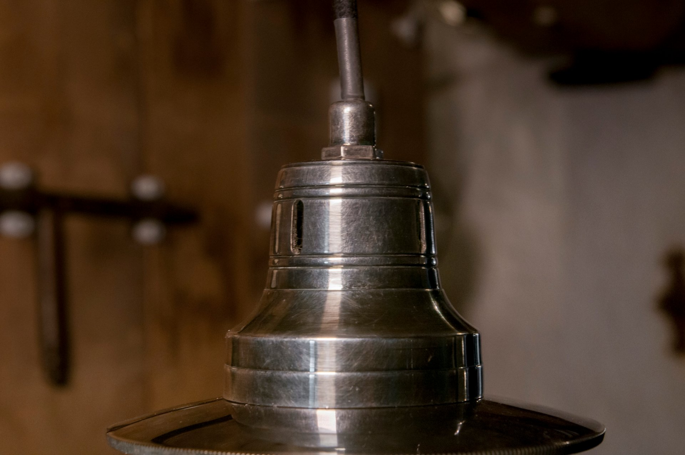 Lampe suspendue en laiton CHARLIE