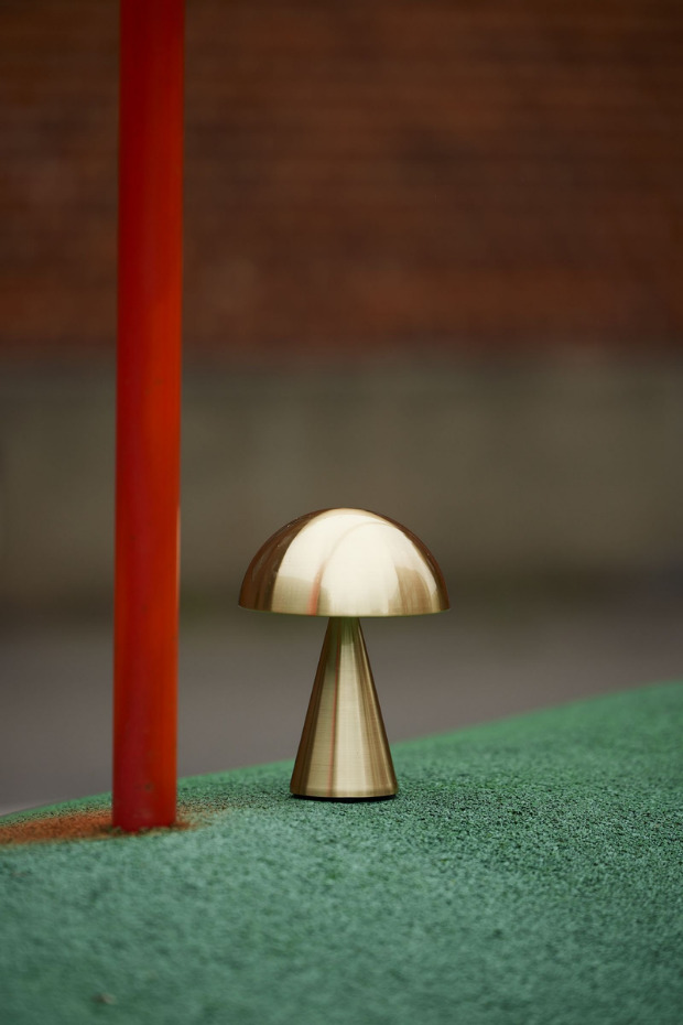 Lampe portable en fer et polycarbonate MUSH