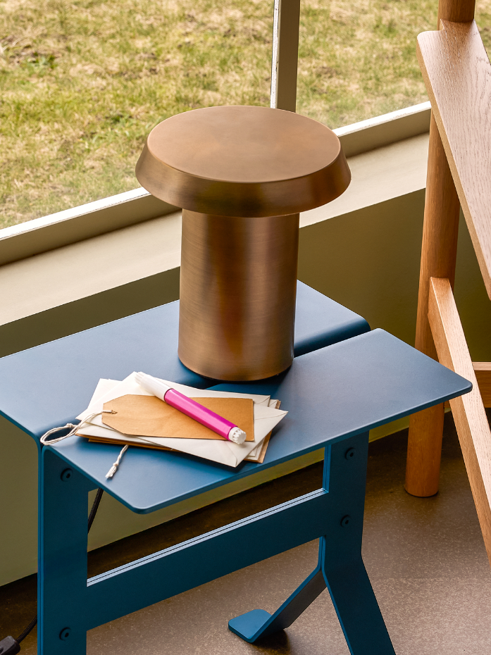 Lampe de table en fer KEEN
