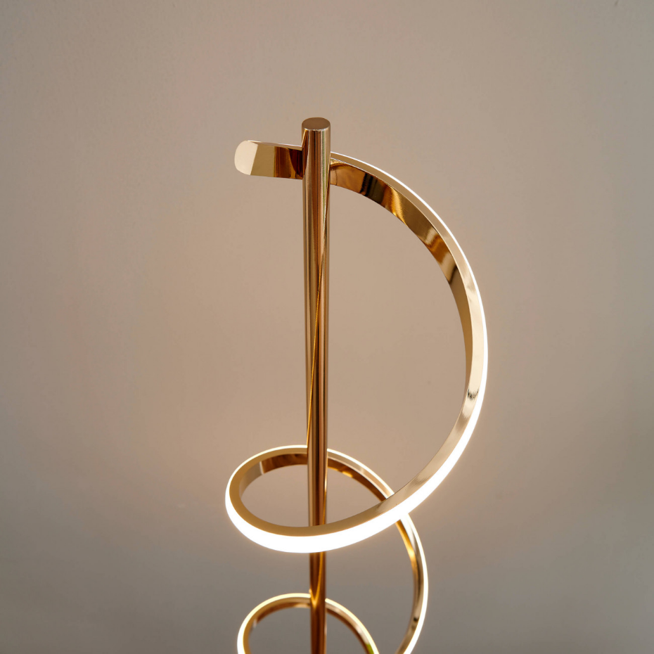 Lampadaire au design saisissant - SIMARIA