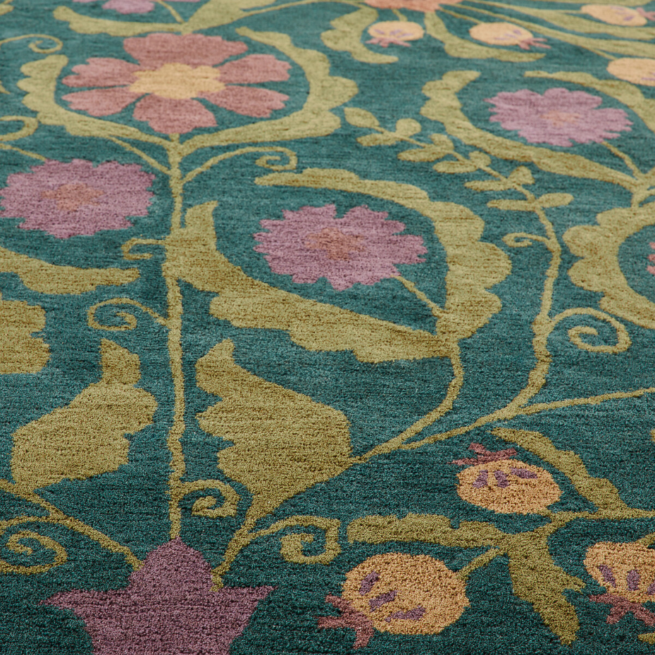 Tapis en laine motifs fleurs, Antonia