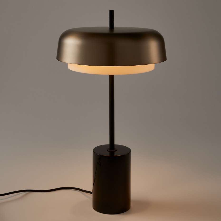 Lampe droite métal et marbre, Clepsos
