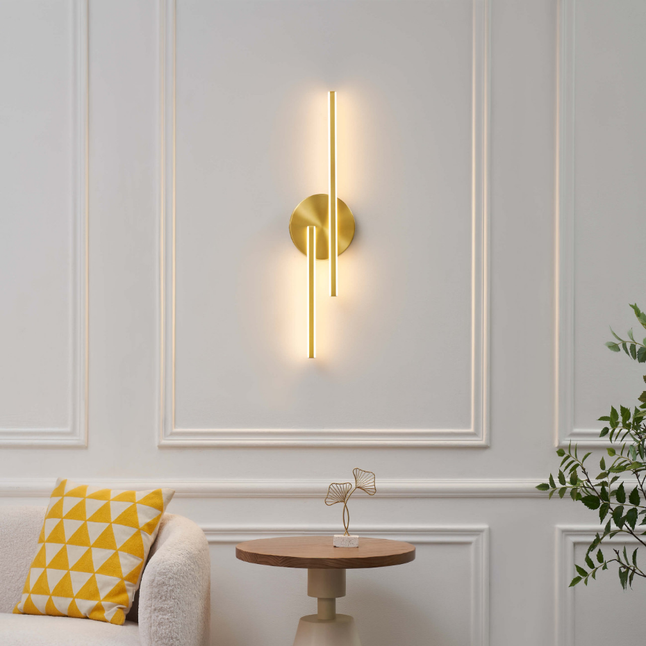Applique LED minimaliste dorée - PIA