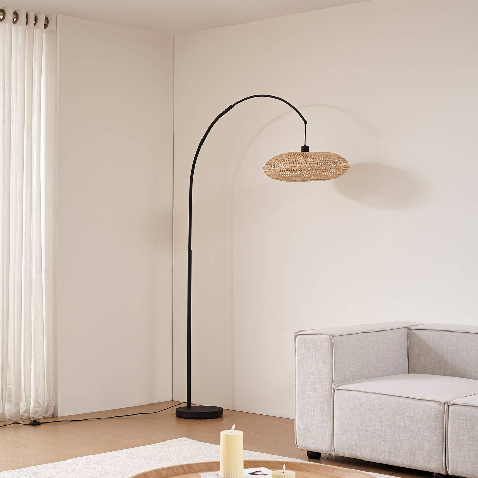 Lampadaire en métal moderne, Solvian