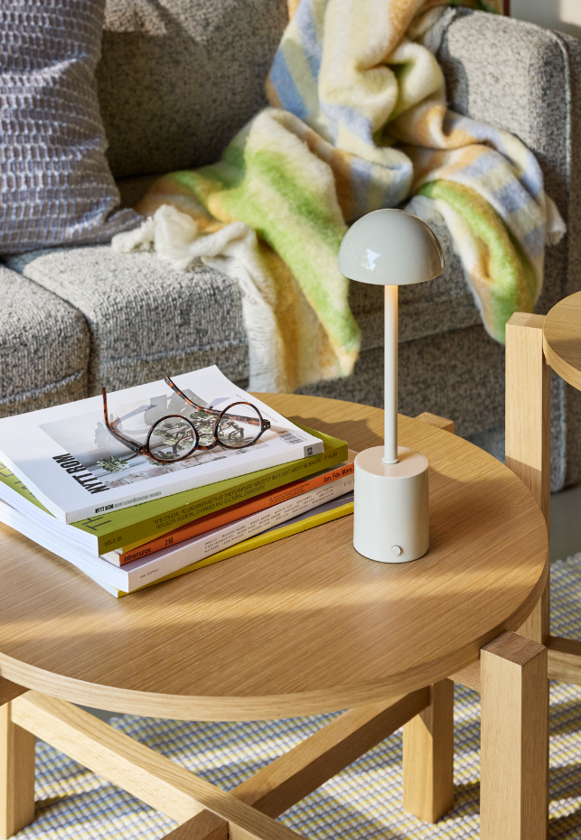 Lampe portable en fer et polycarbonate TATEN