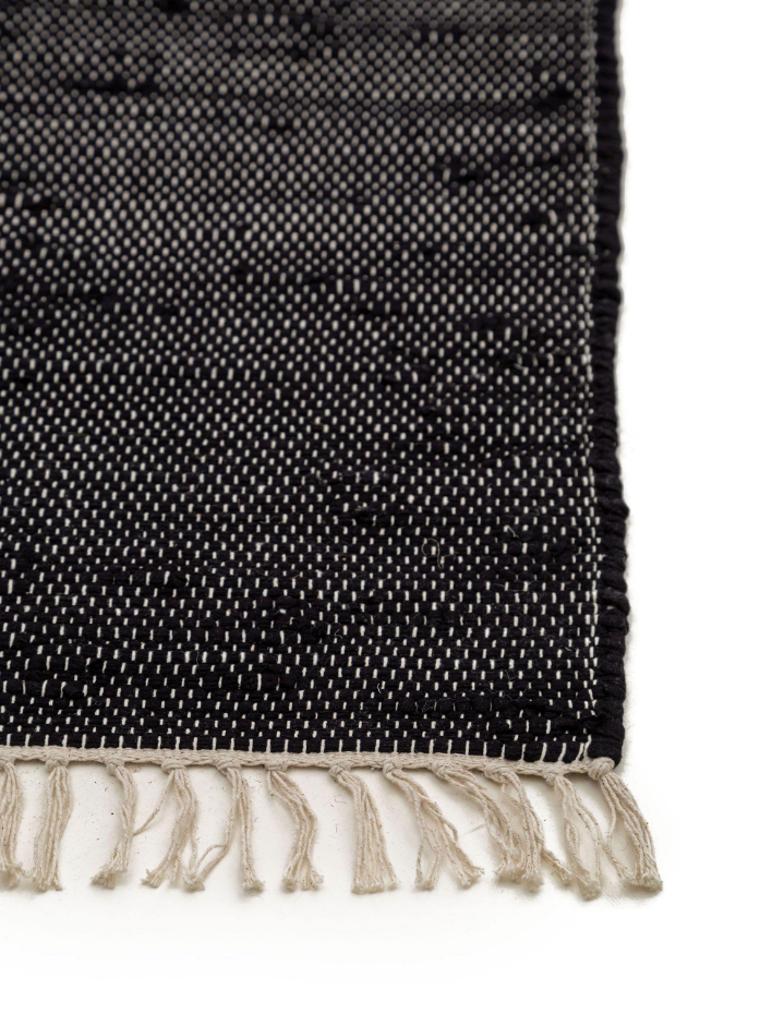 Tapis fabriqué à partir de matériaux recyclés tissé main TOM