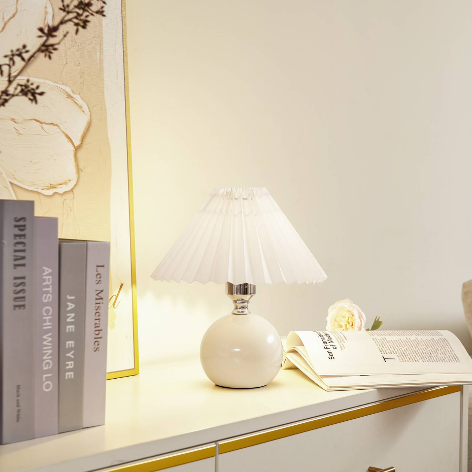 Lampe à poser en céramique scandinave