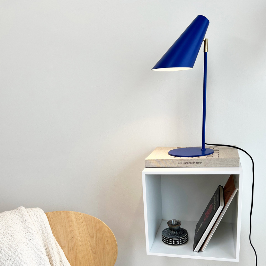 Lampe à poser en métal Cale