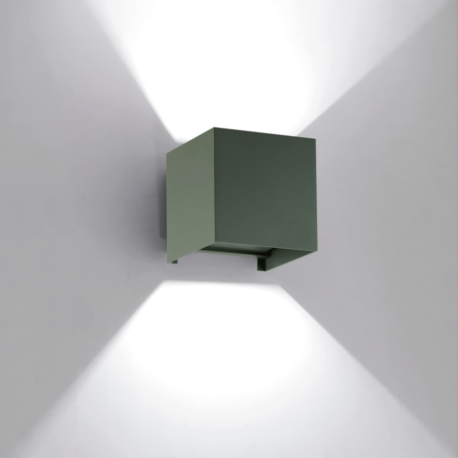 Applique LED en métal jeux de lumières, ROXBURY