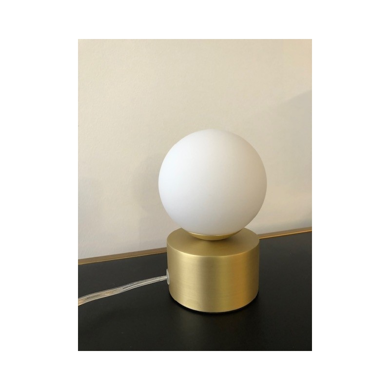 Lampe De Chevet Perle En Verre Blanc Depoli Et Laiton Satiné