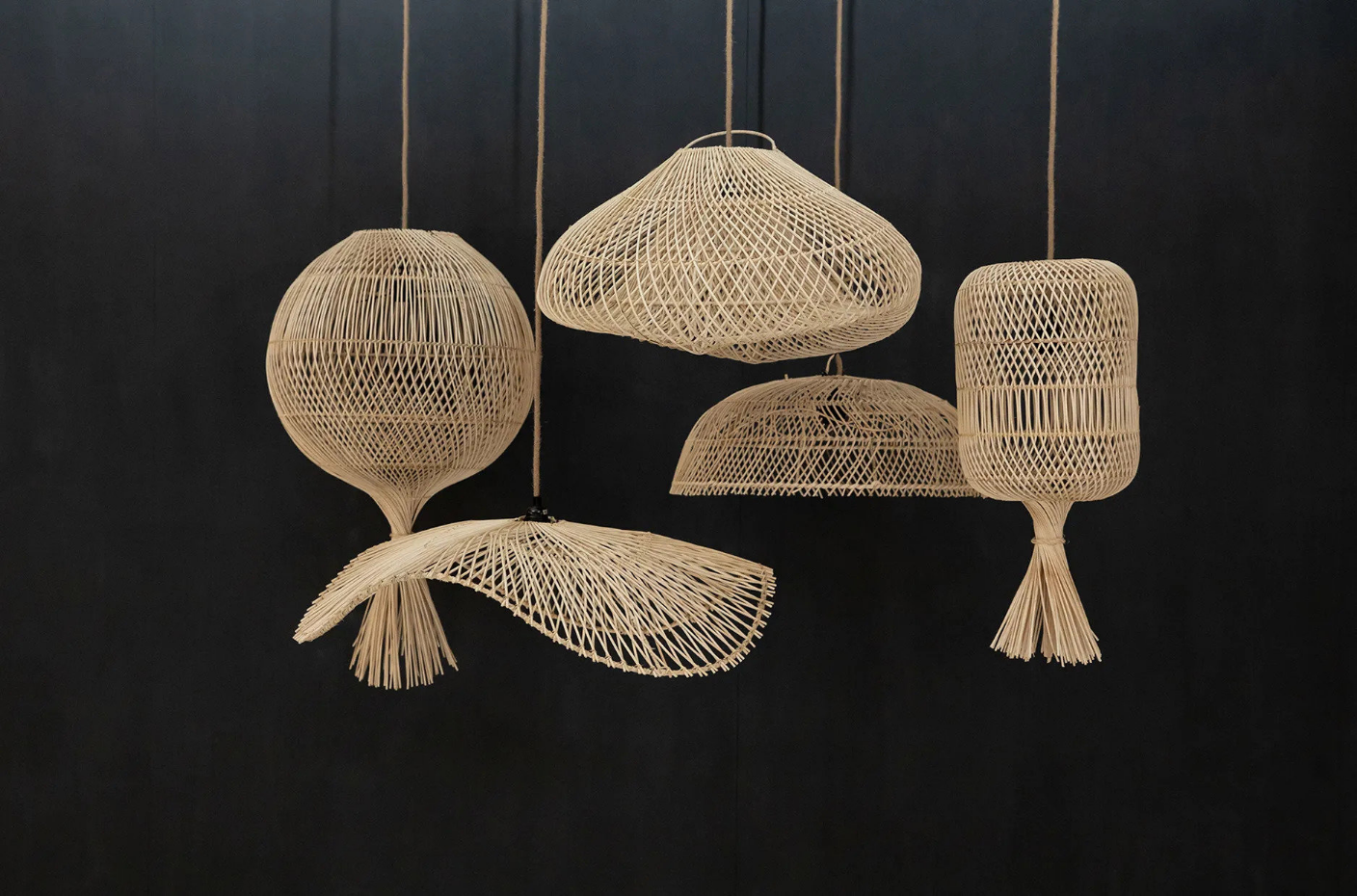Lampadaire en rotin DUMPLING
