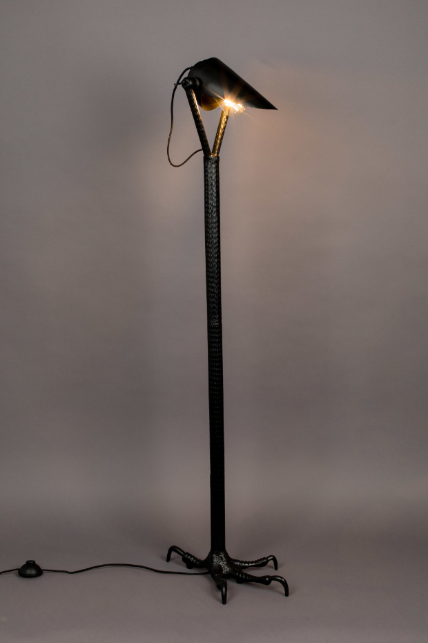 Lampadaire en métal Falcon