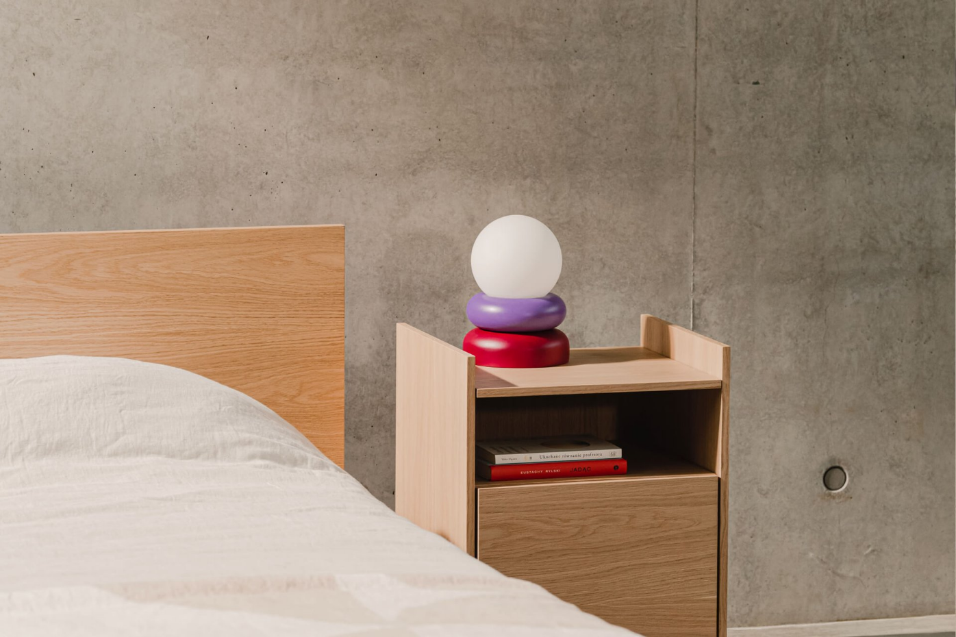 Lampe de table en bois massif OTEM