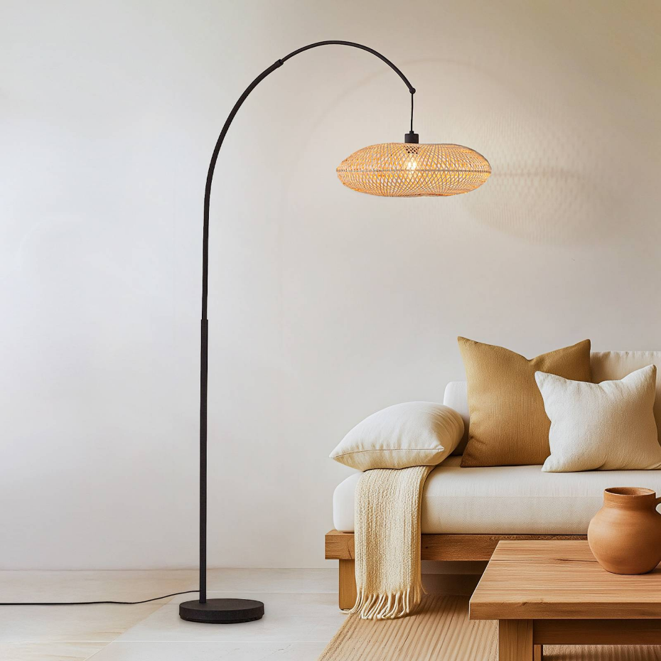 Lampadaire en métal moderne, Solvian
