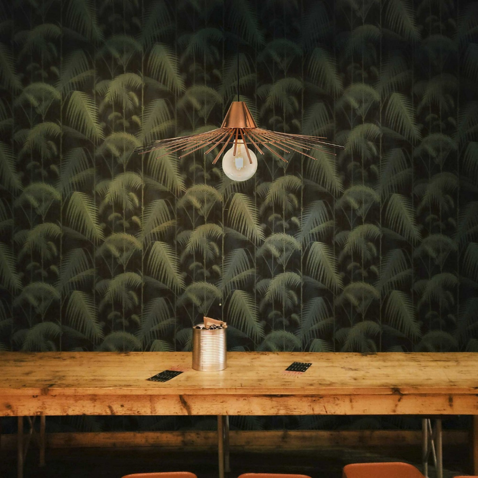 Suspension en métal, TINEOTE