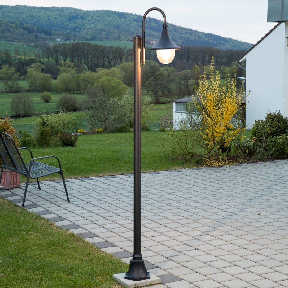 Lampadaire extérieur en aluminium moderne