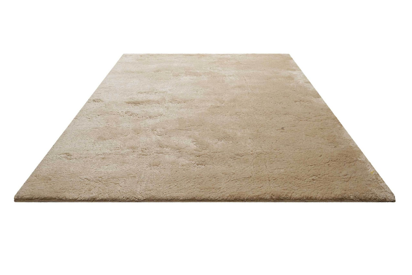 Tapis à poils longs avec de légères rayures ,  Lulu