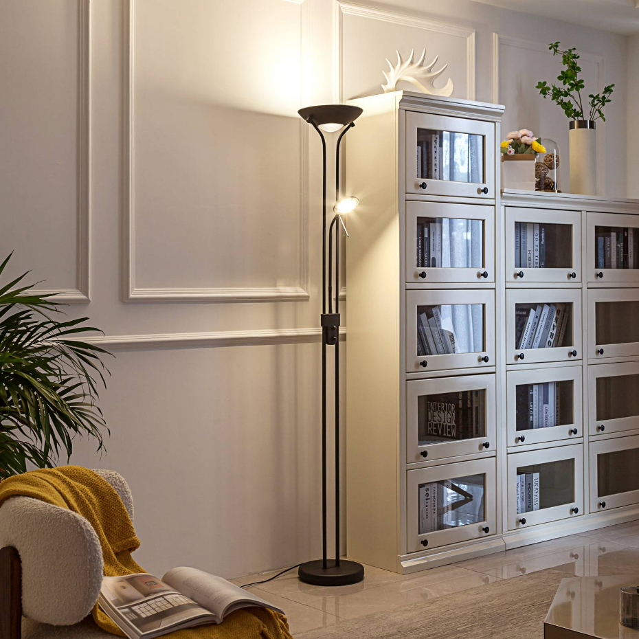 Lampadaire en métal moderneLED, Josefin