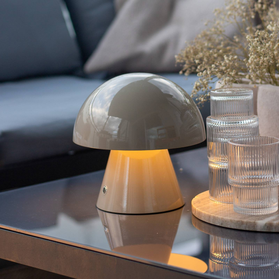 Lampe à poser en métal jeunesLED, Nevijo