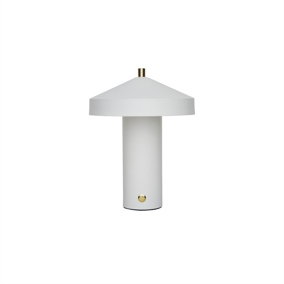 Lampe en acier avec abat-jour