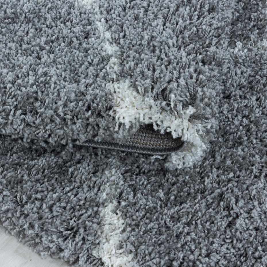Tapis shaggy à poils long motif scandinave SALSA