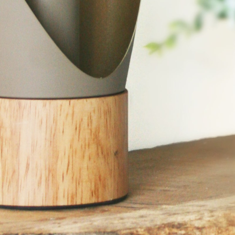 Lampe De Table Spoon Bois Et Métal Couleur Gris Taupe