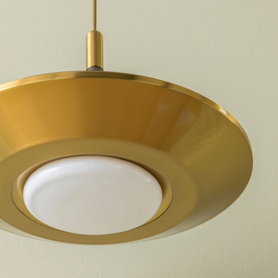 Lustre en métal noir et finition laiton doré H40-200 cm - ORION