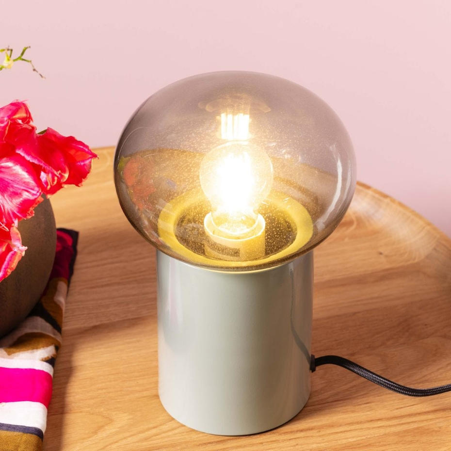Lampe    KNUT